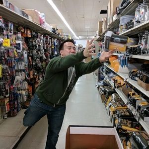 Meet your Posher, Gregory